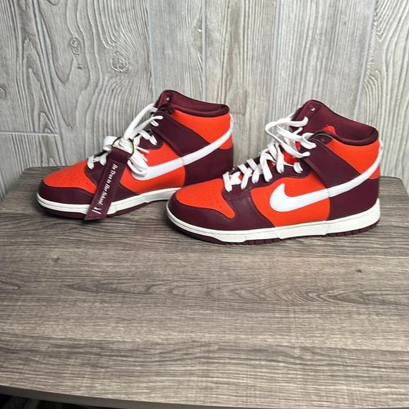 Nike Dunk High Be True To Her School Size 10.5 - Picture 9 of 10